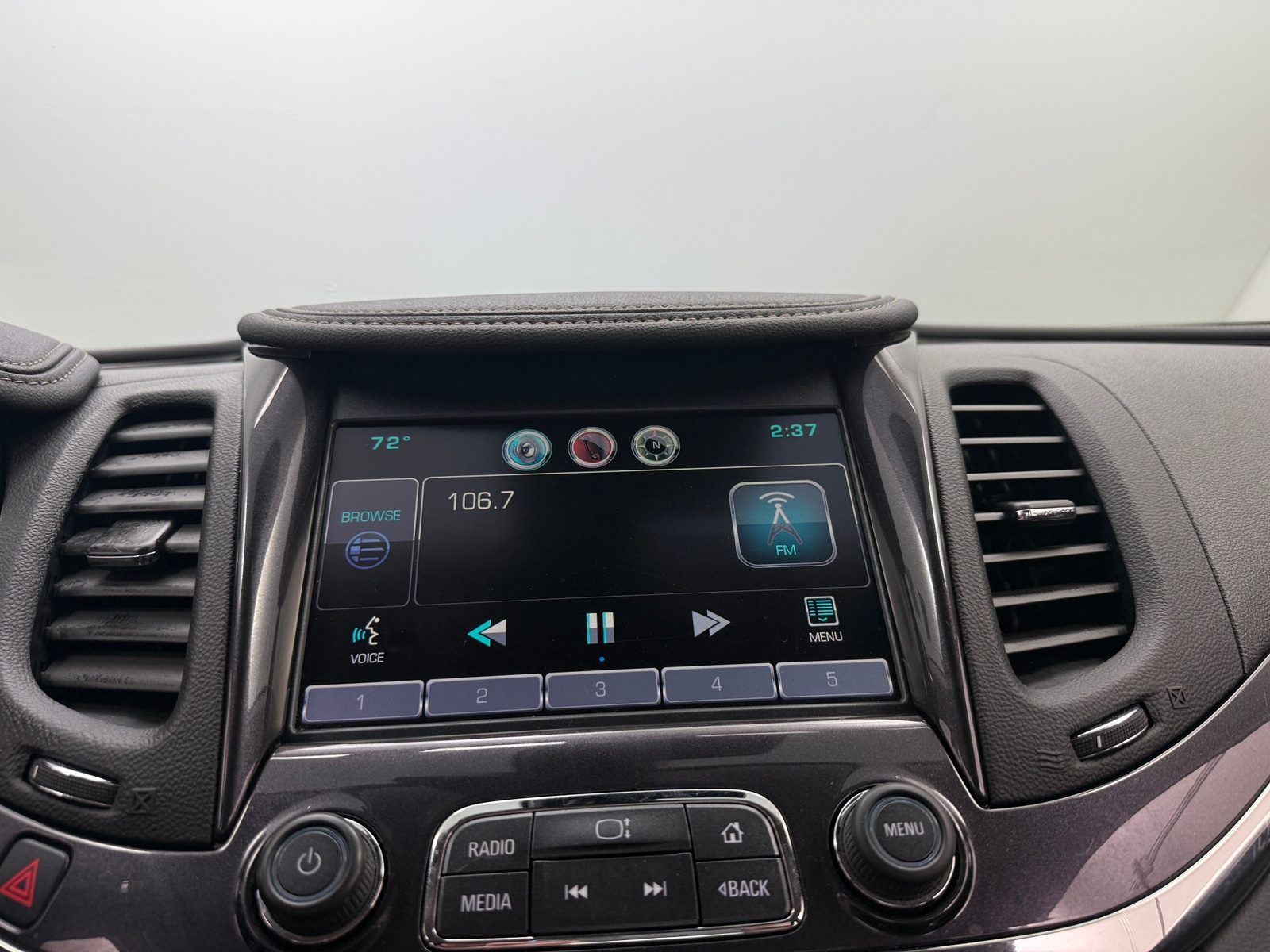 Thumbnail: 2015 Chevrolet Impala - 4