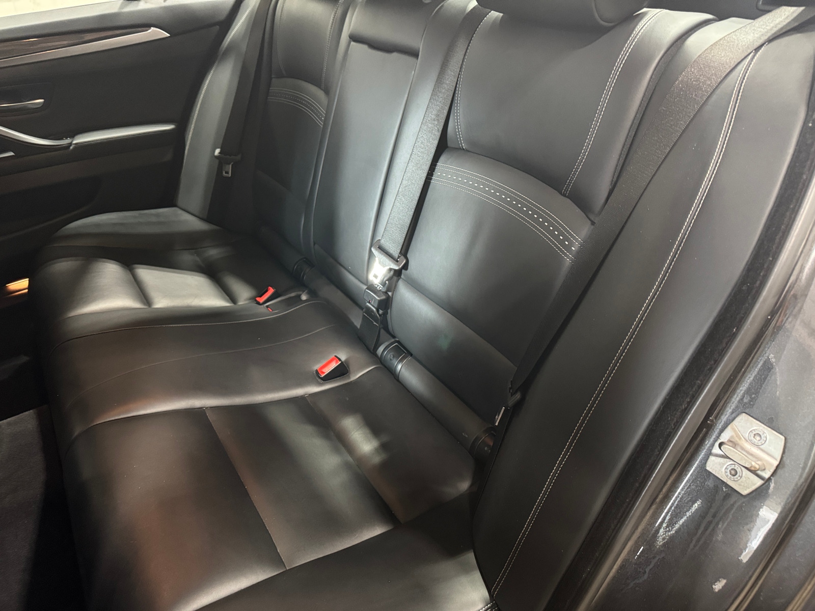 Thumbnail: 2015 BMW 5 Series - 5