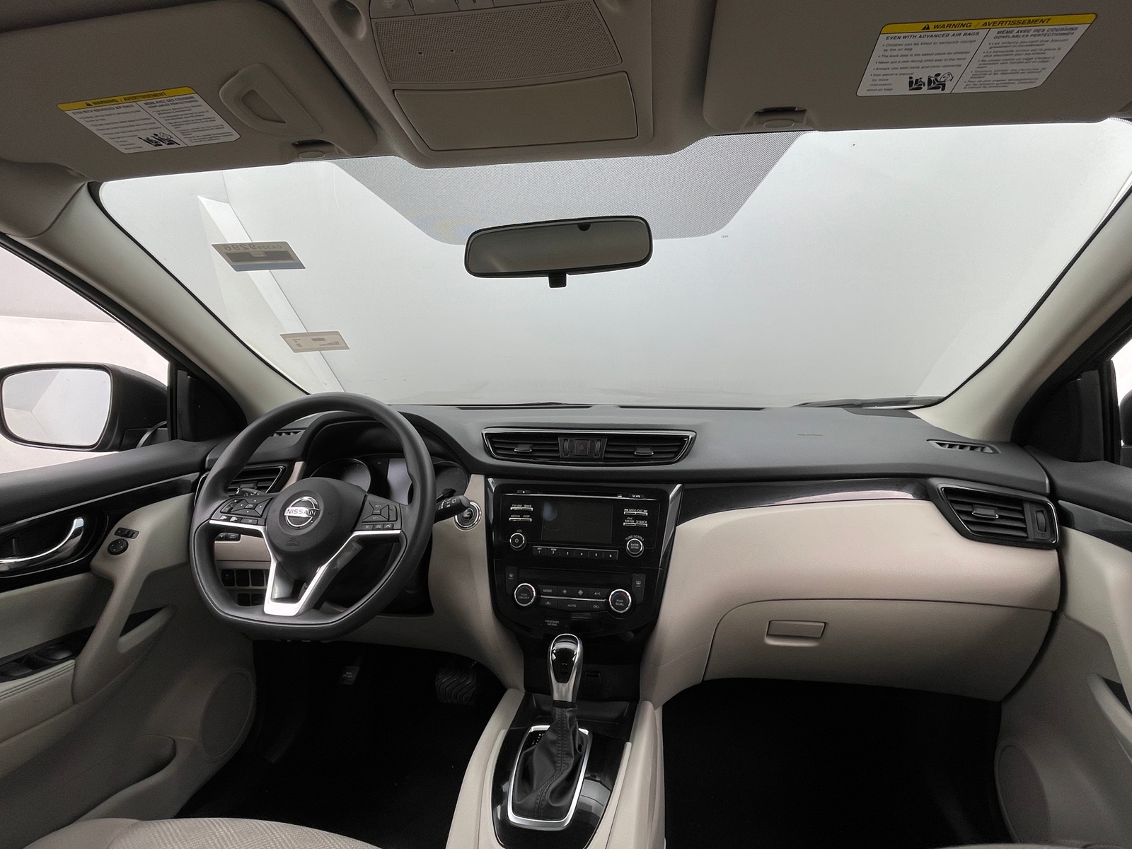 Thumbnail: 2018 Nissan Rogue Sport - 3