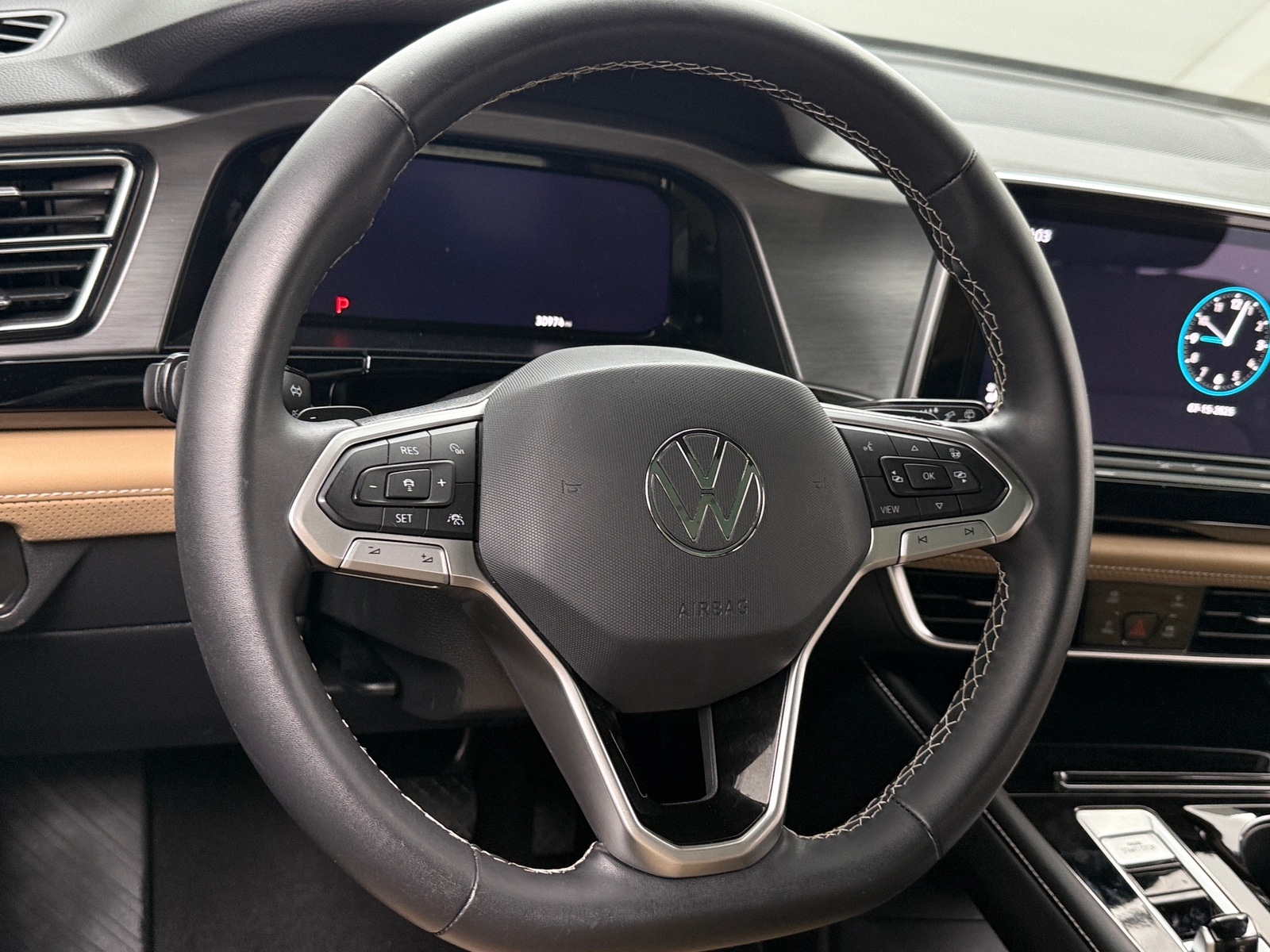 Thumbnail: 2024 Volkswagen Atlas - 4
