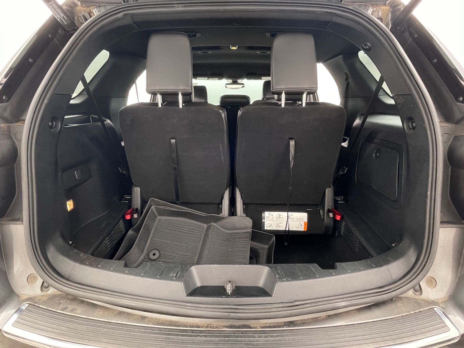 Thumbnail: 2018 Ford Explorer - 6
