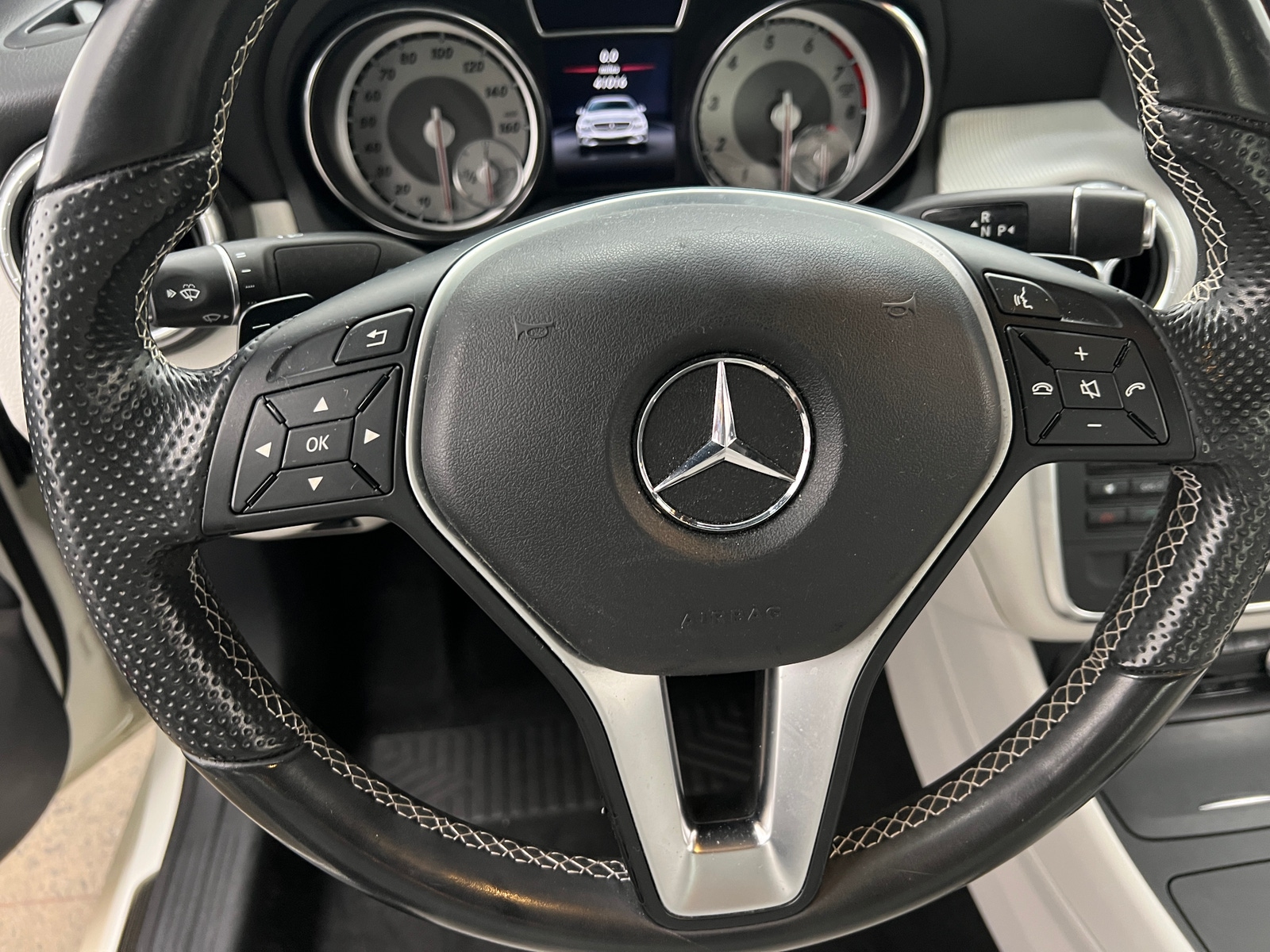 Thumbnail: 2014 Mercedes-Benz CLA - 4