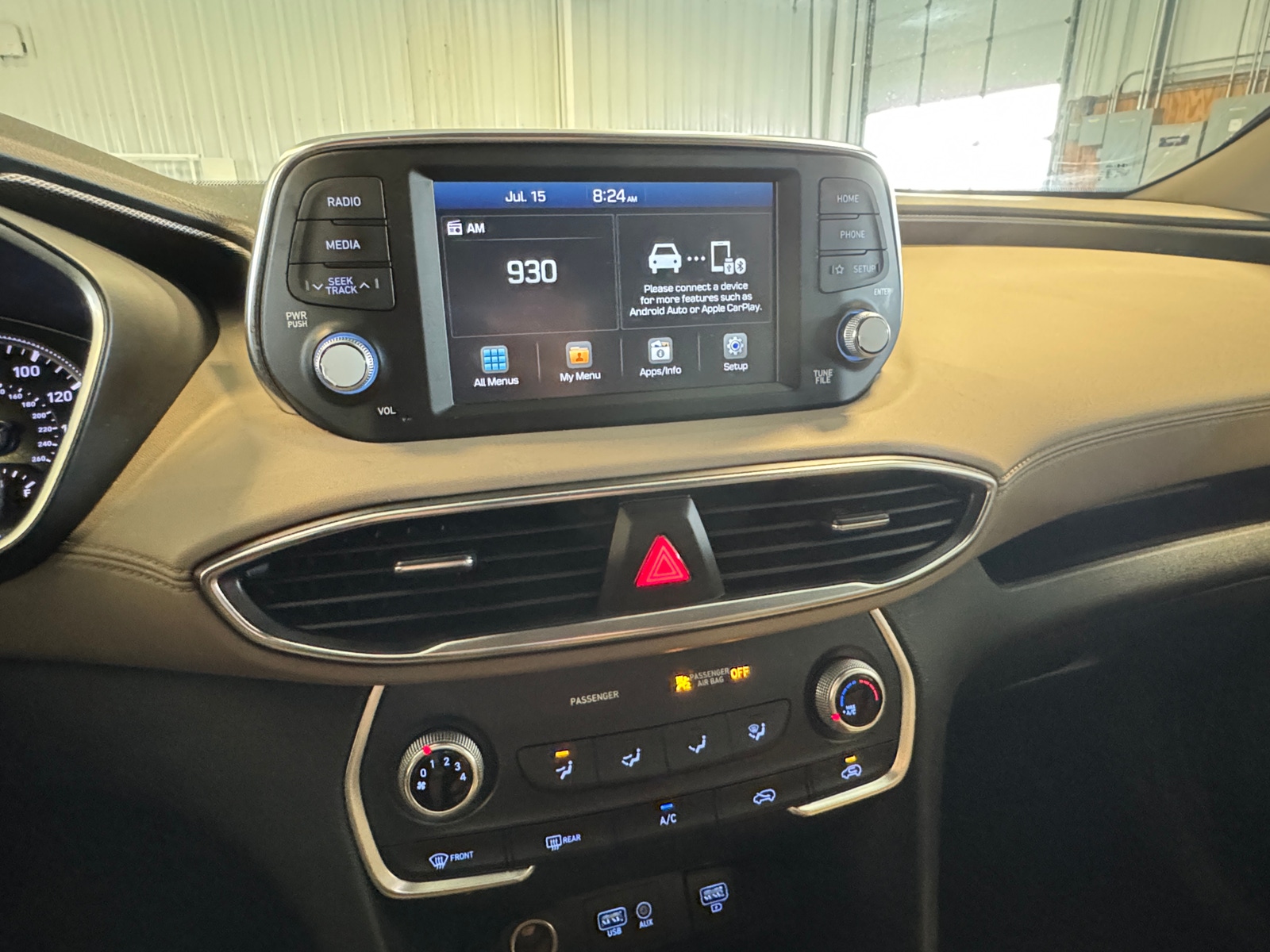 Thumbnail: 2019 Hyundai Santa Fe - 4