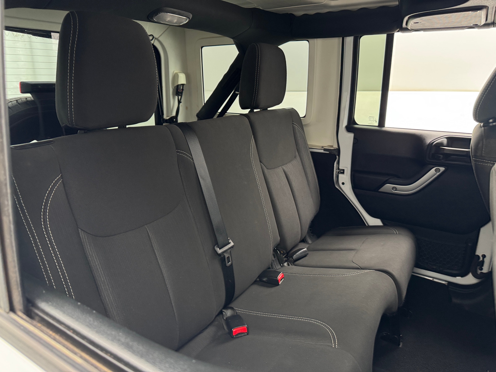 Thumbnail: 2018 Jeep Wrangler - 6