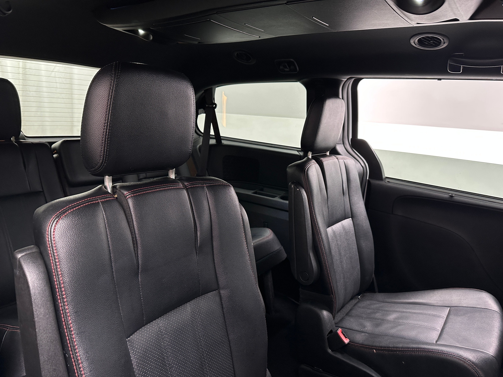 Thumbnail: 2019 Dodge Grand Caravan - 5