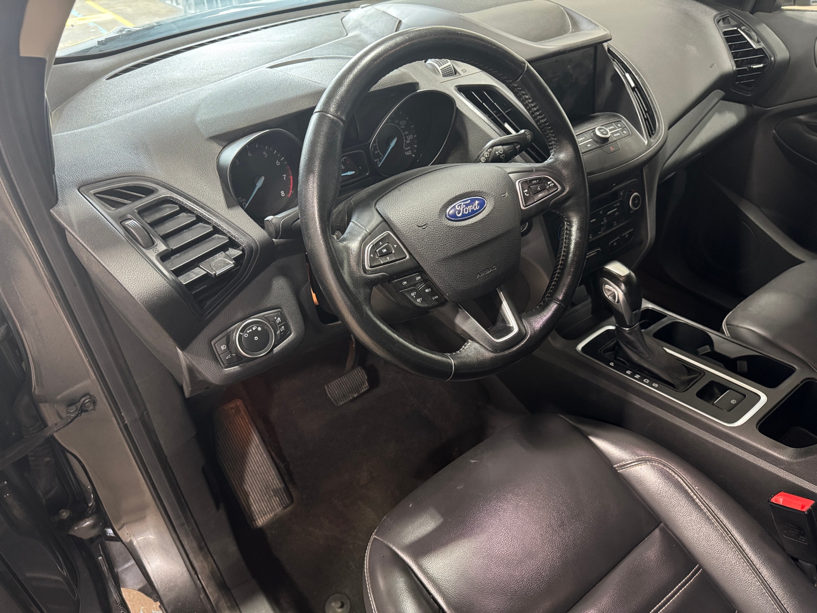 Thumbnail: 2019 Ford Escape - 2