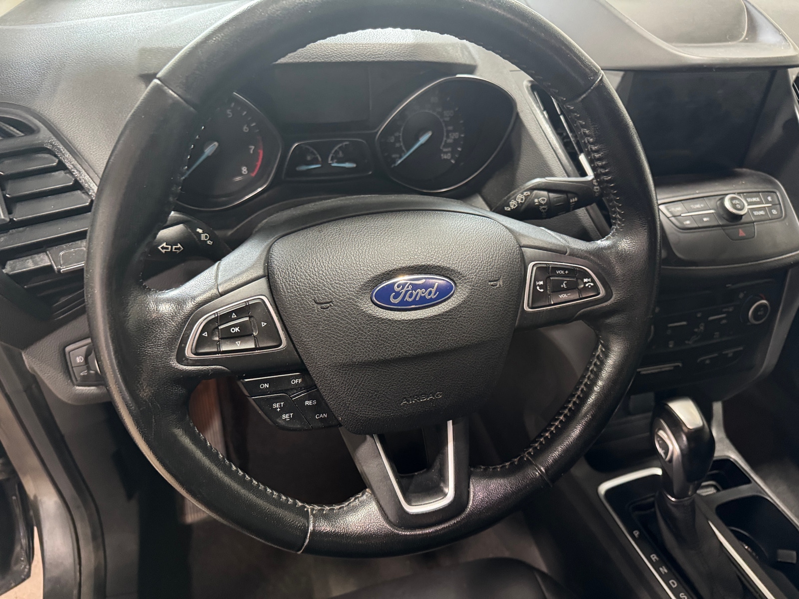 Thumbnail: 2019 Ford Escape - 4
