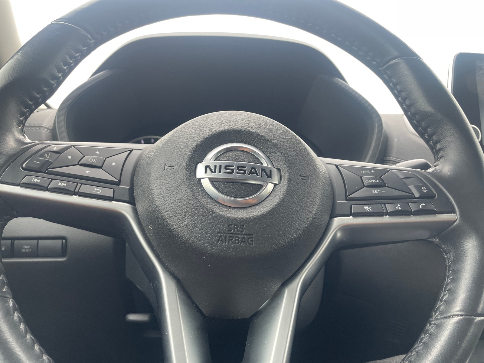 Thumbnail: 2022 Nissan Sentra - 5