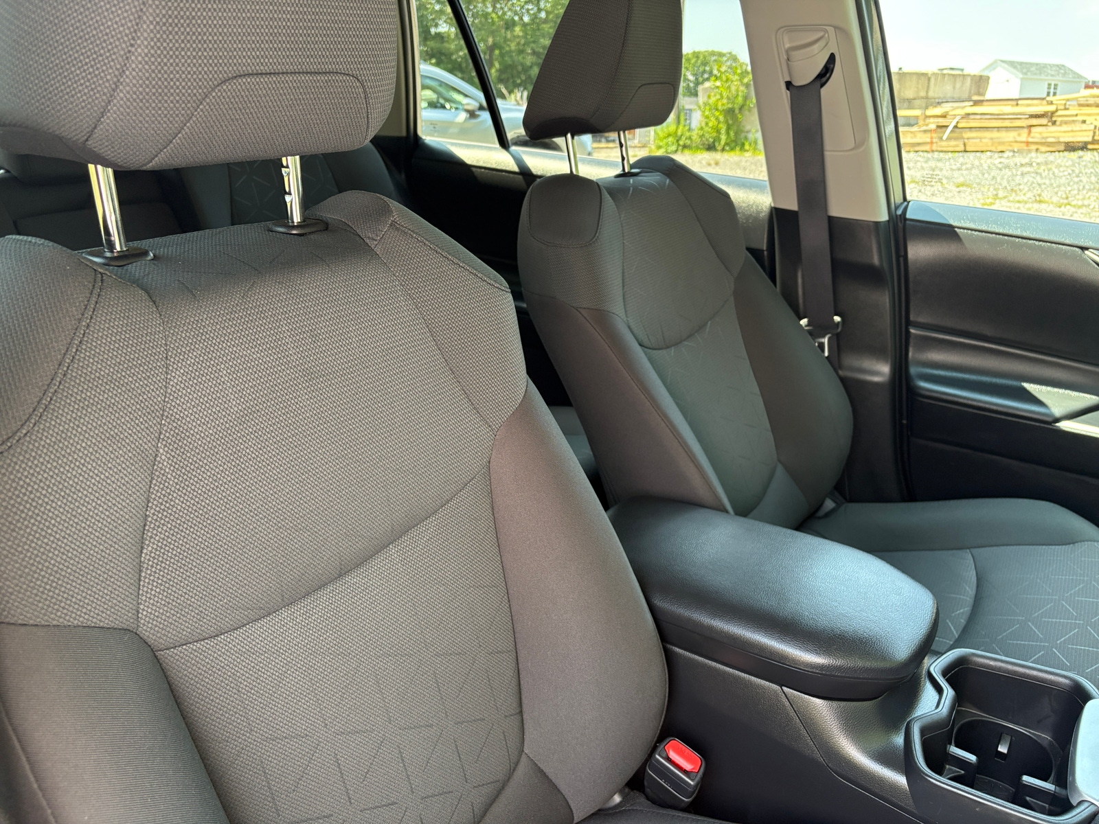 Thumbnail: 2024 Toyota RAV4 - 2