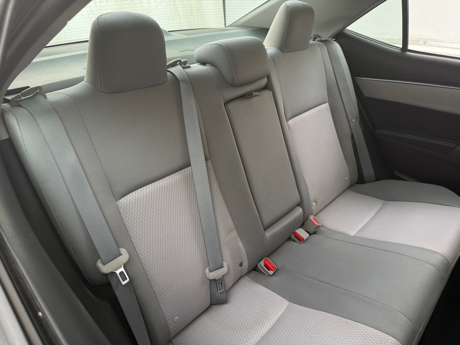 Thumbnail: 2015 Toyota Corolla - 6