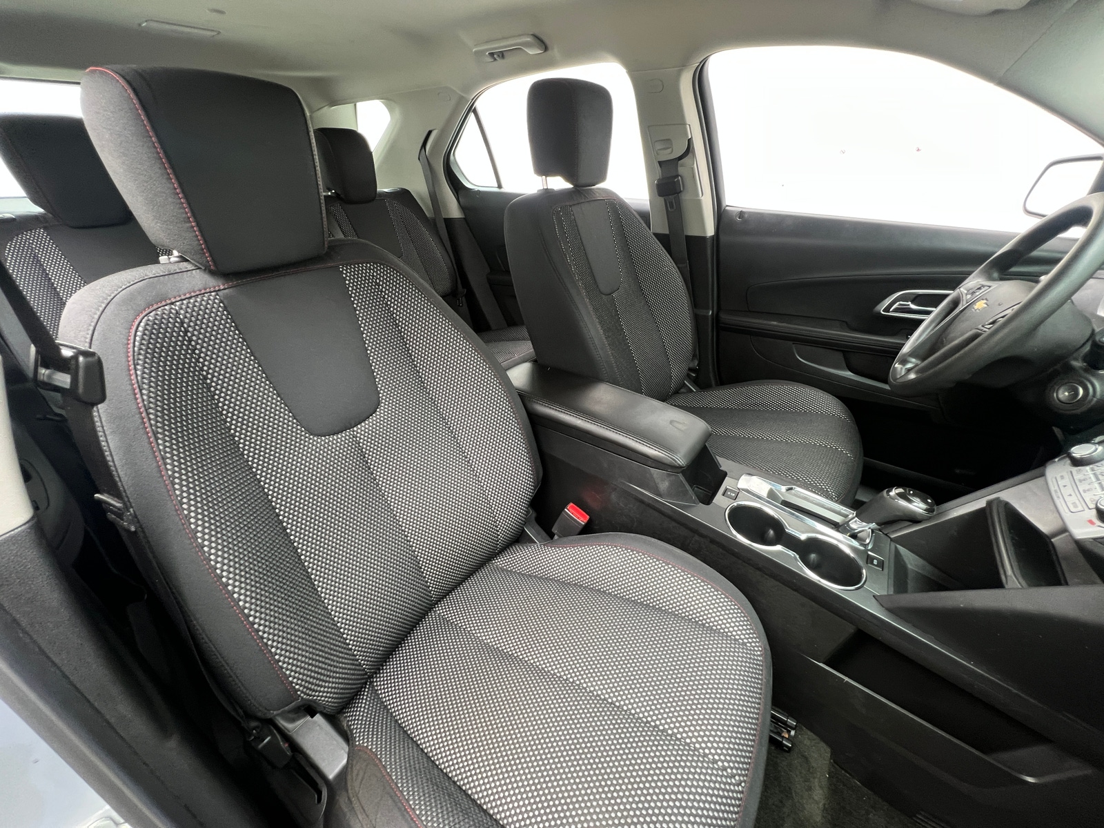 Thumbnail: 2017 Chevrolet Equinox - 2