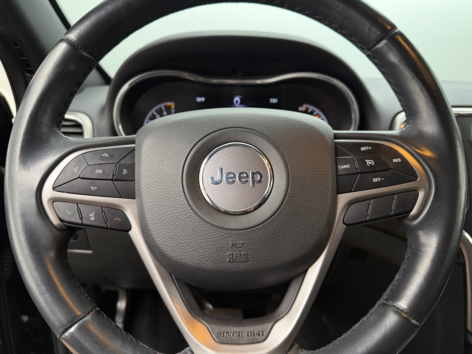 Thumbnail: 2021 Jeep Grand Cherokee - 5