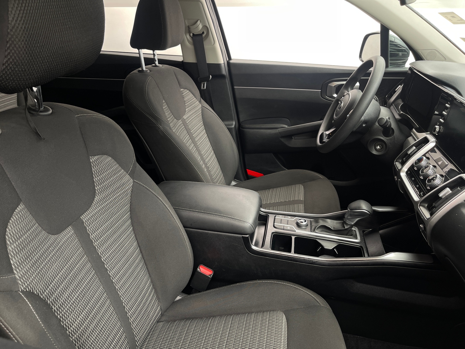 Thumbnail: 2021 Kia Sorento - 2
