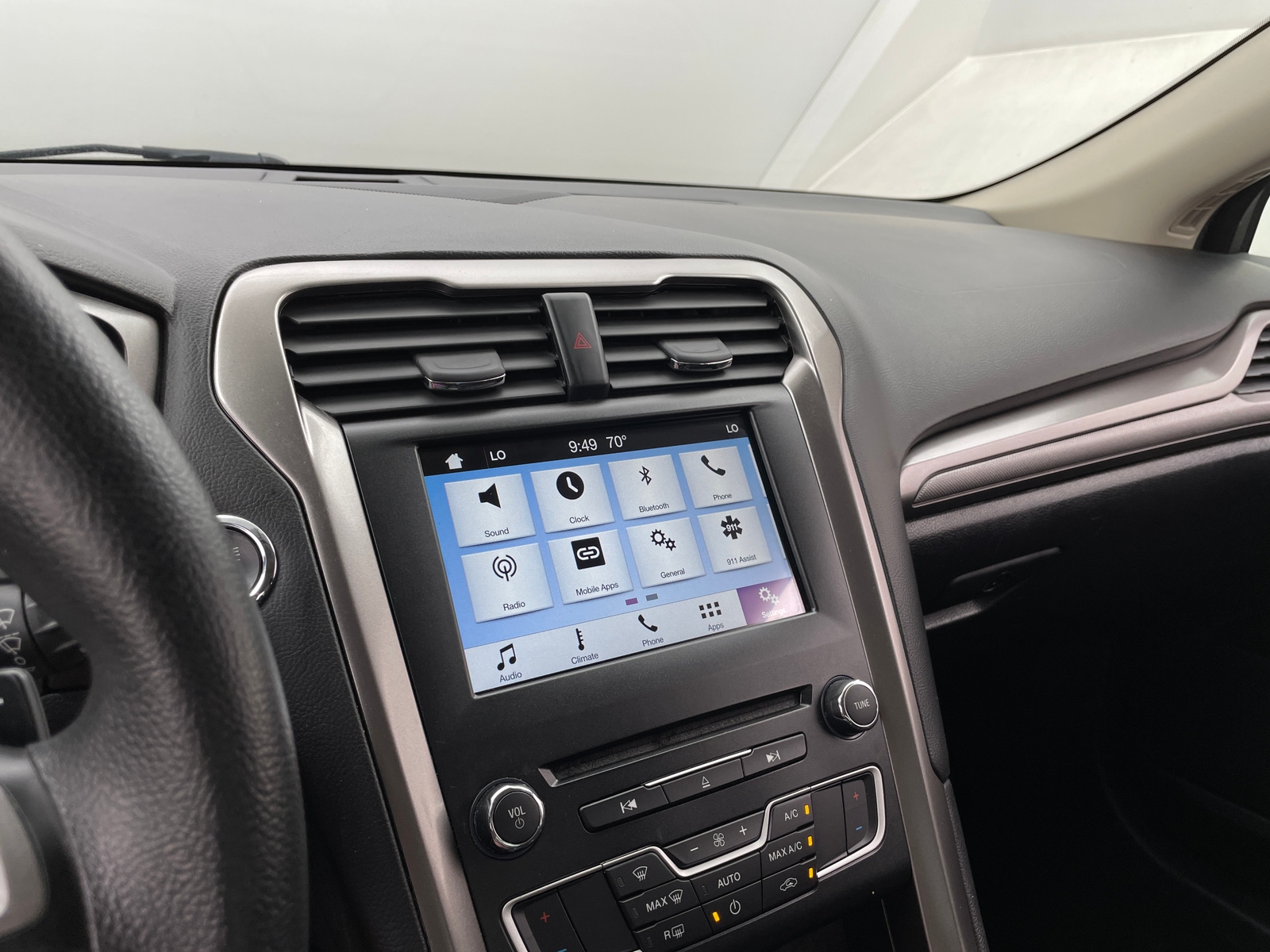 Thumbnail: 2017 Ford Fusion - 4