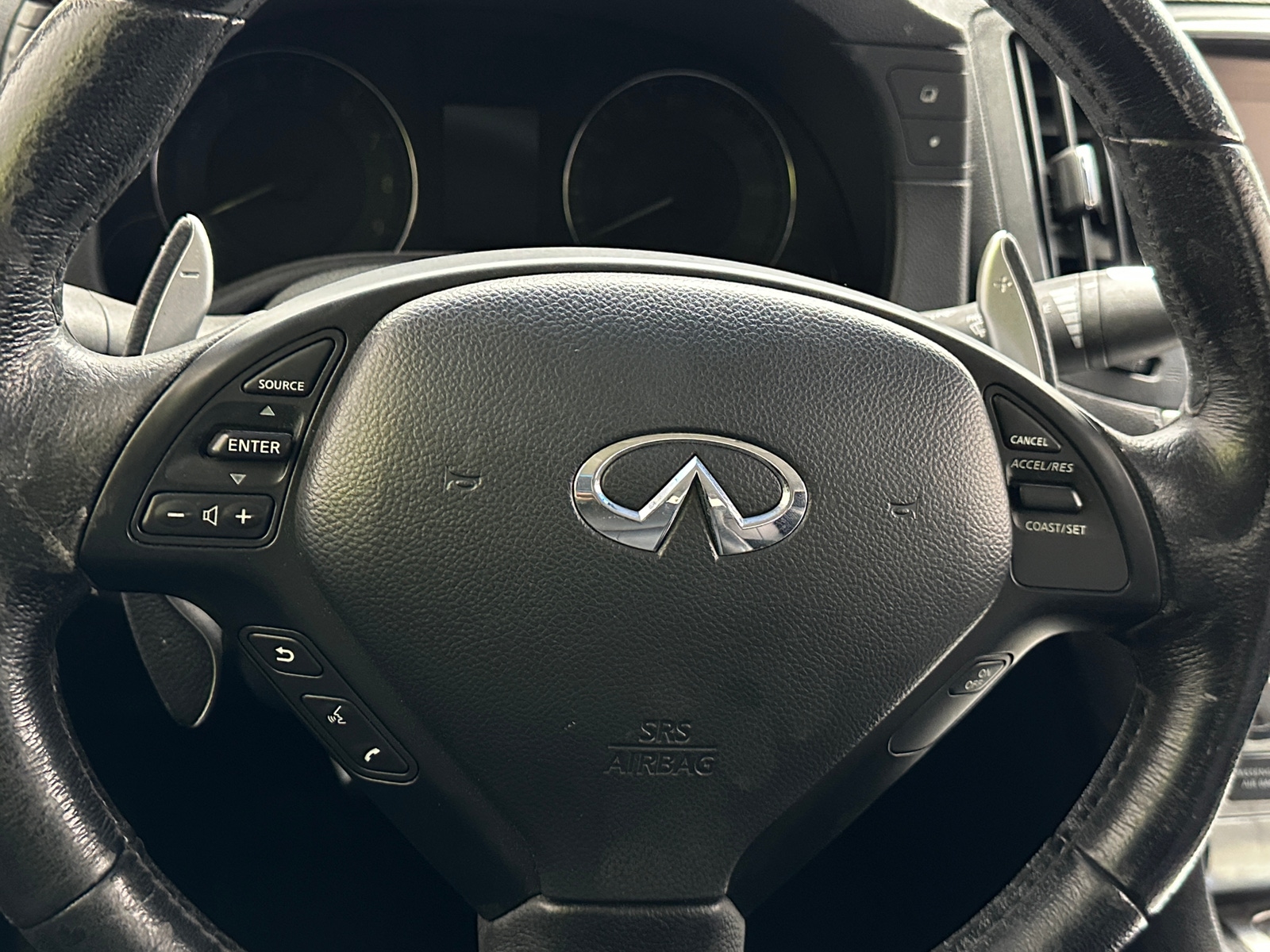 Thumbnail: 2012 INFINITI G37 - 4
