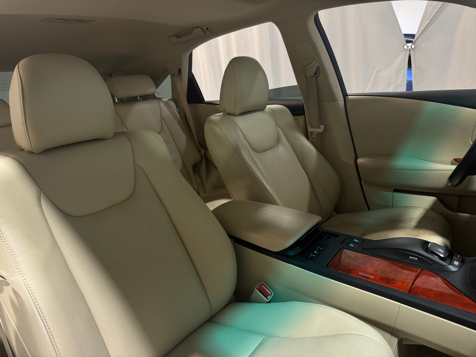 Thumbnail: 2010 Lexus RX - 2