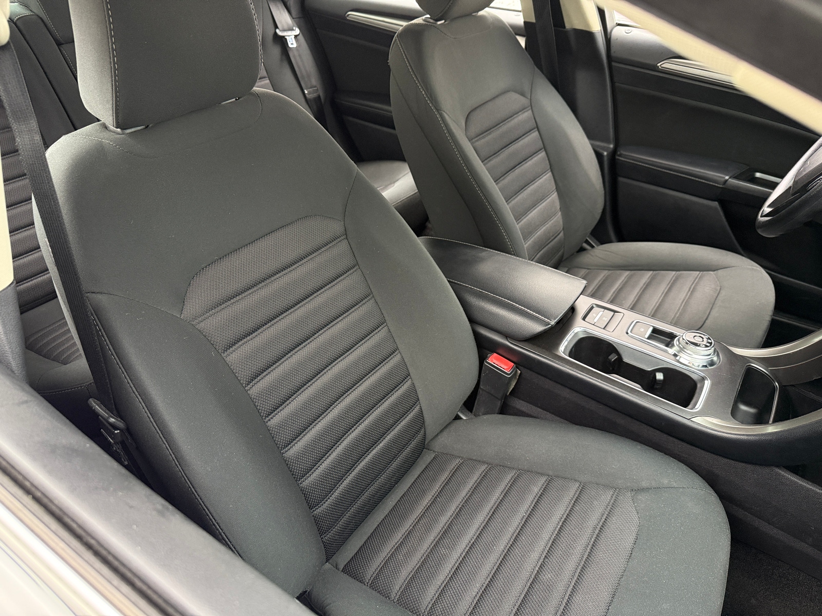 Thumbnail: 2017 Ford Fusion - 2