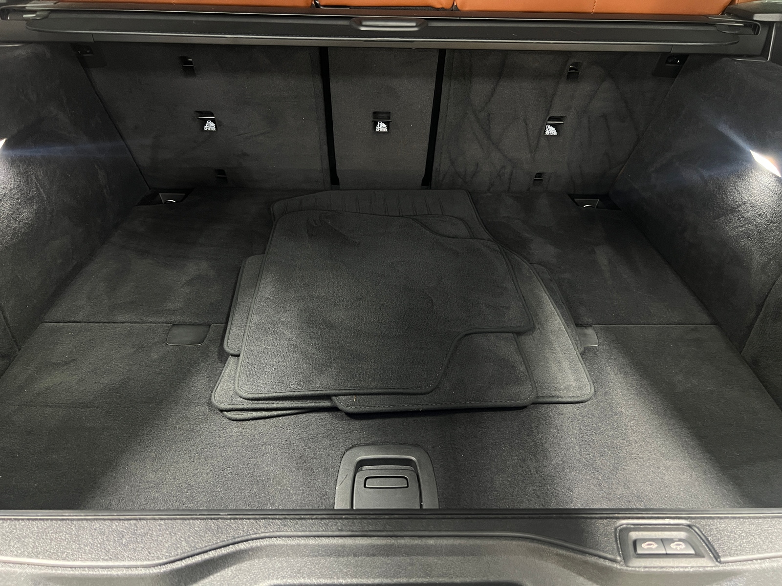 Thumbnail: 2023 BMW X5 - 6