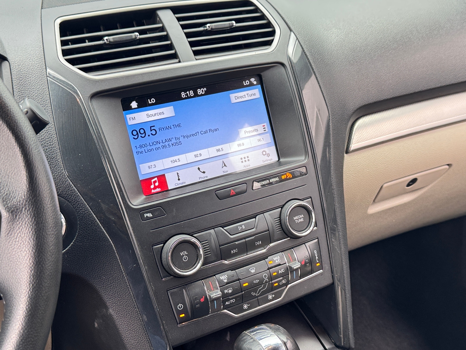 Thumbnail: 2019 Ford Explorer - 3