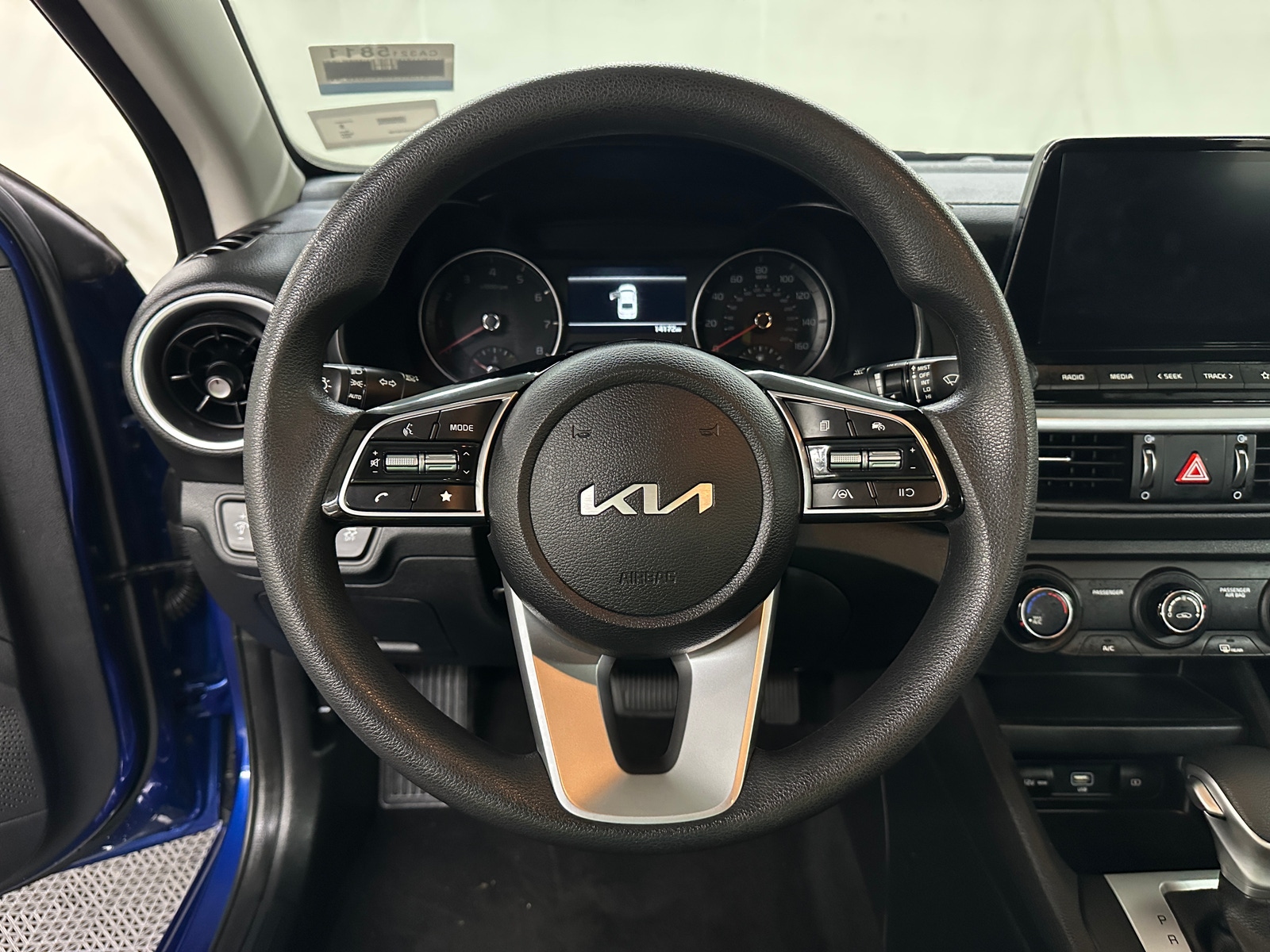 Thumbnail: 2024 Kia Forte - 5