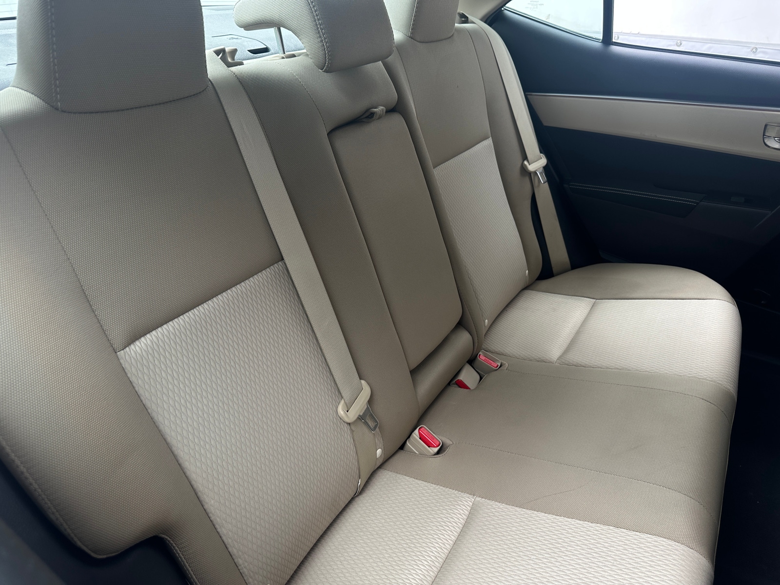 Thumbnail: 2016 Toyota Corolla - 6
