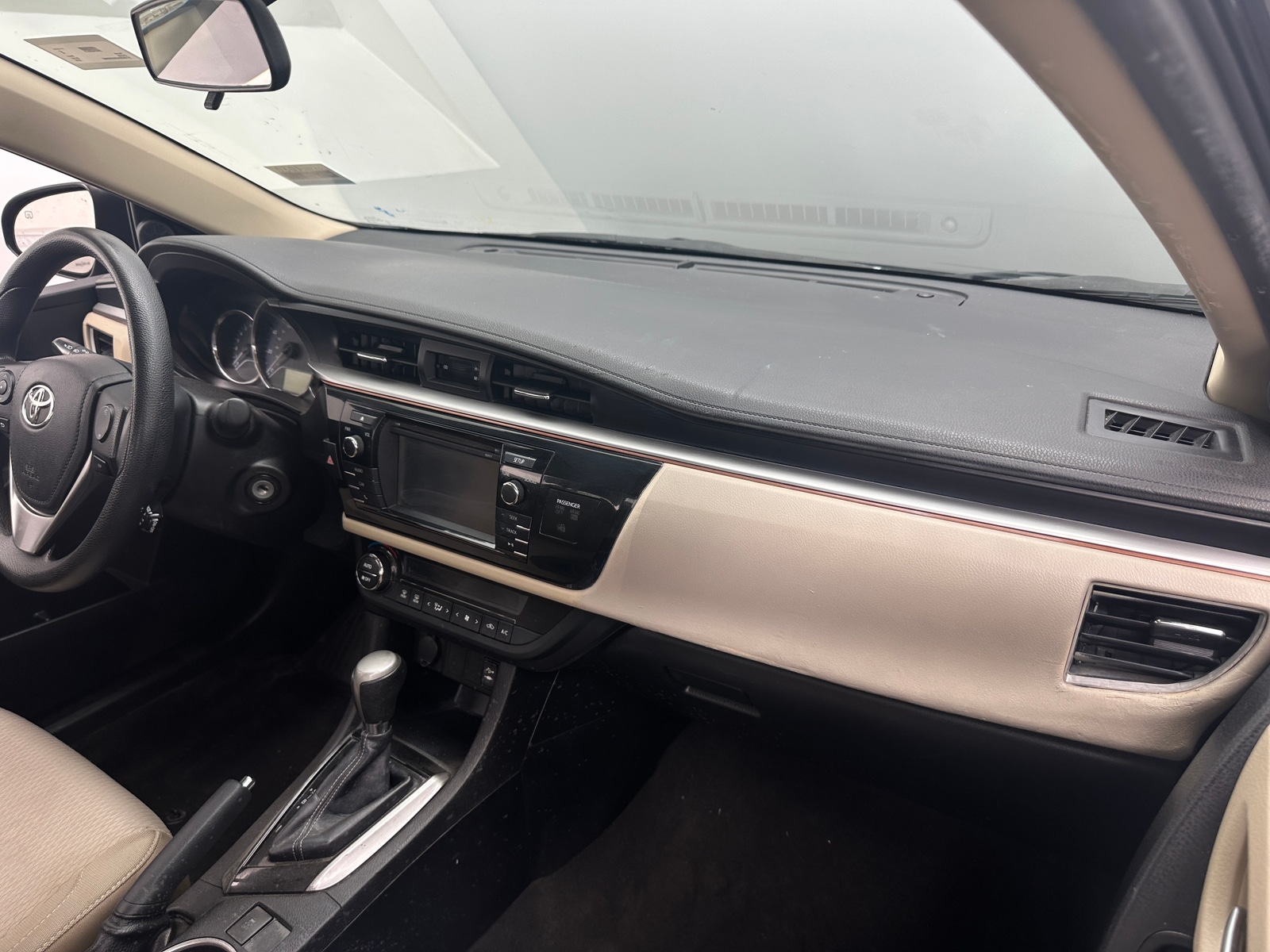 Thumbnail: 2016 Toyota Corolla - 3