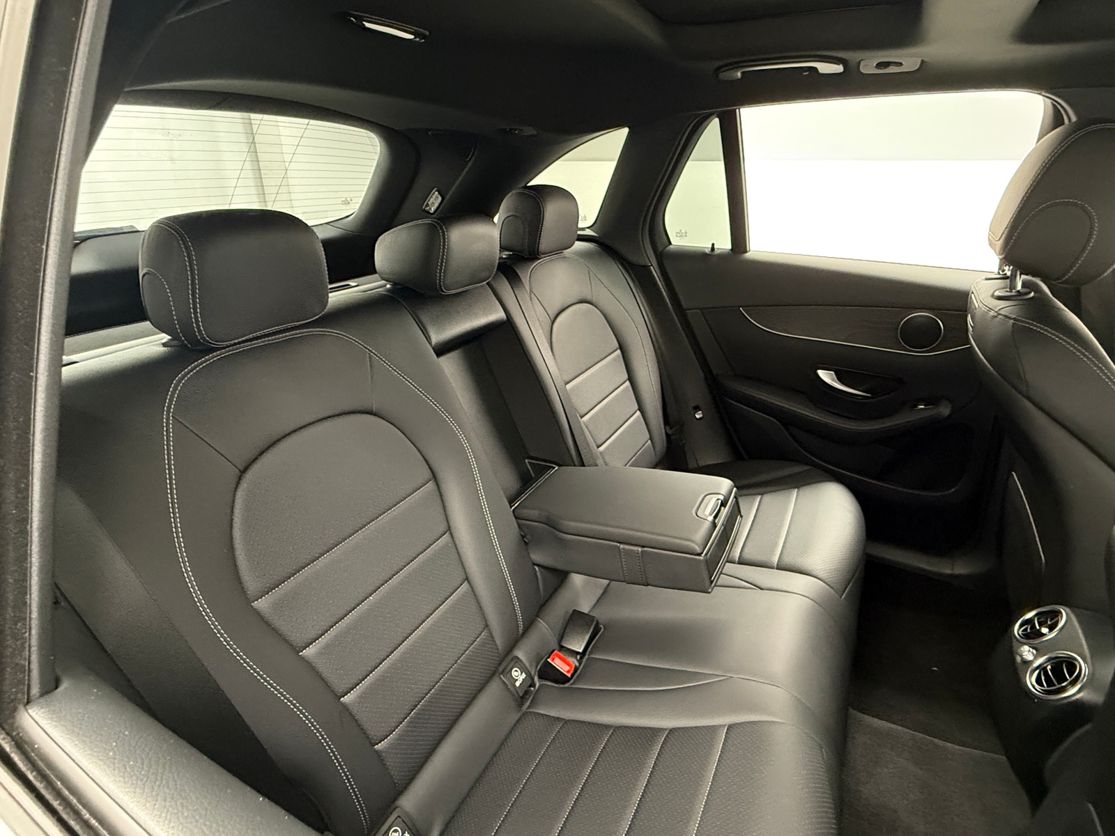 Thumbnail: 2018 Mercedes-Benz GLC - 5