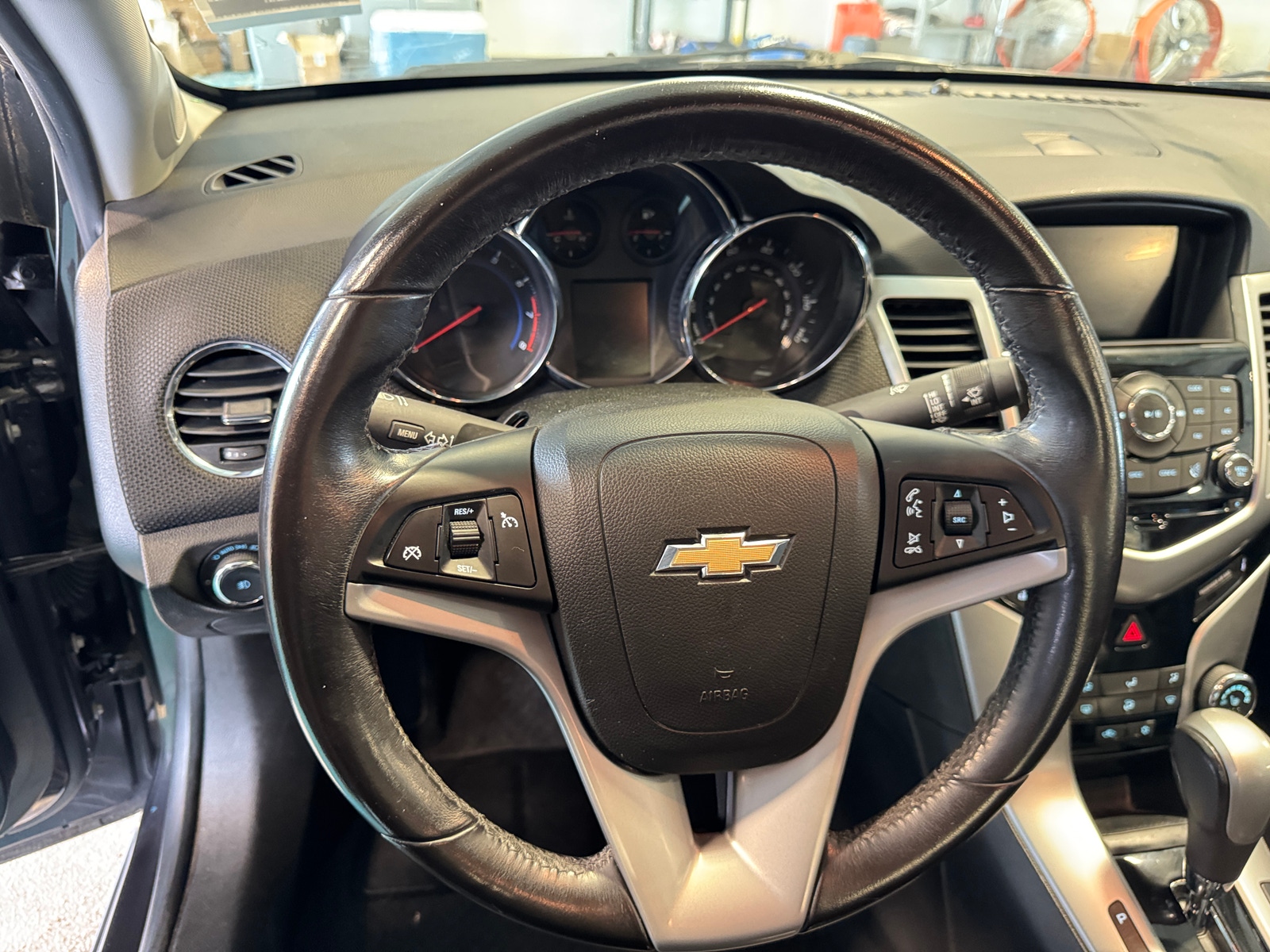 Thumbnail: 2014 Chevrolet Cruze - 4