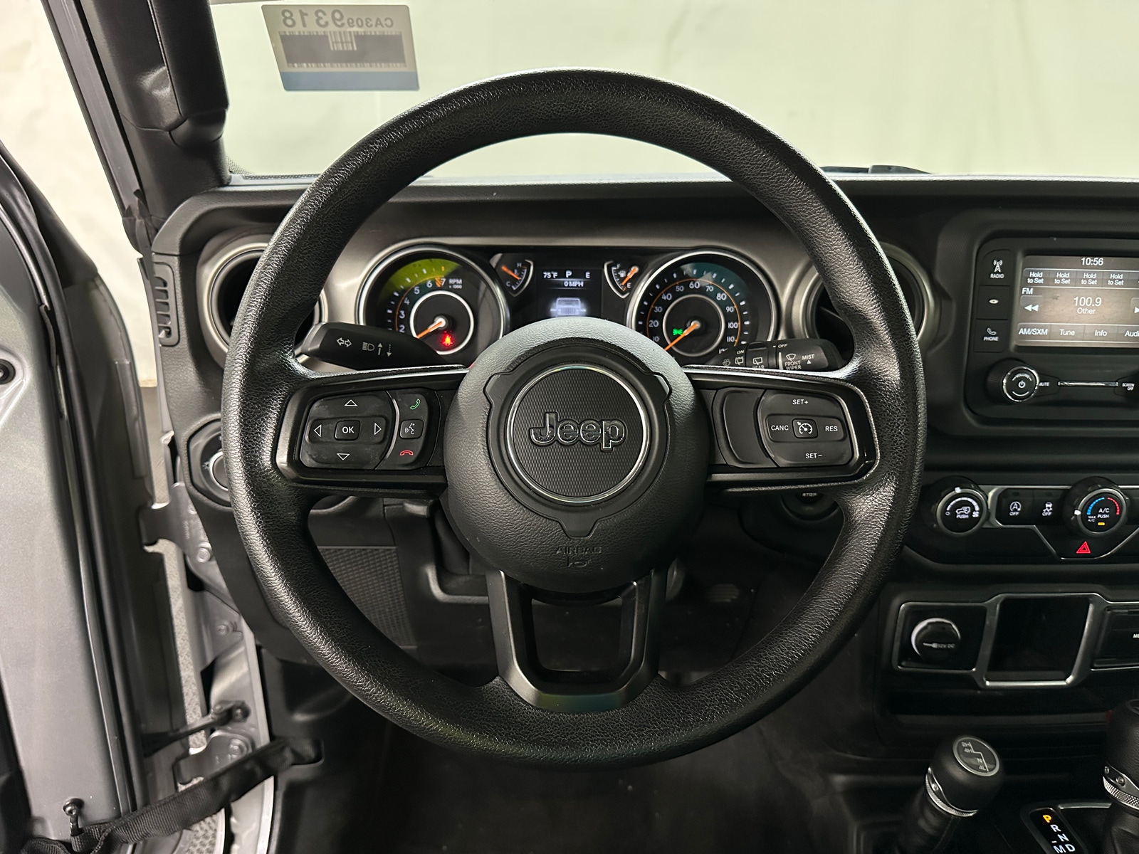 Thumbnail: 2018 Jeep Wrangler - 5