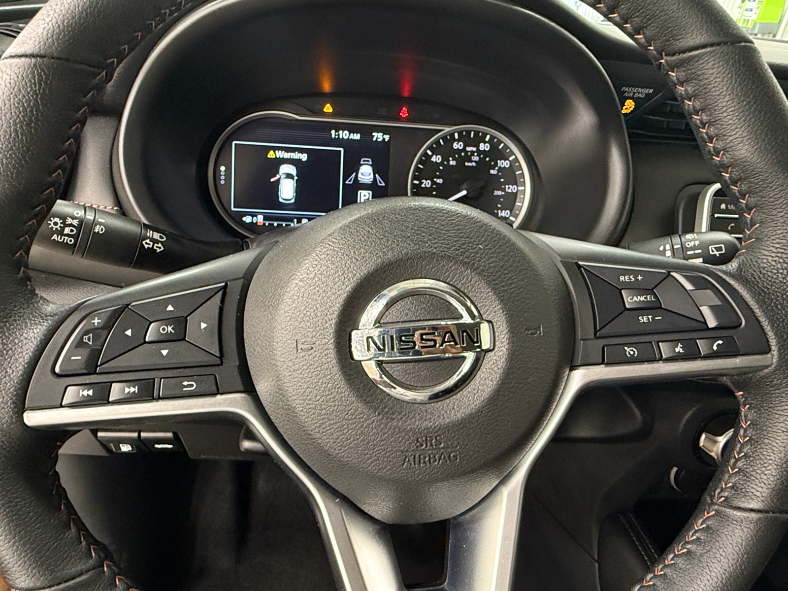 Thumbnail: 2019 Nissan Kicks - 5