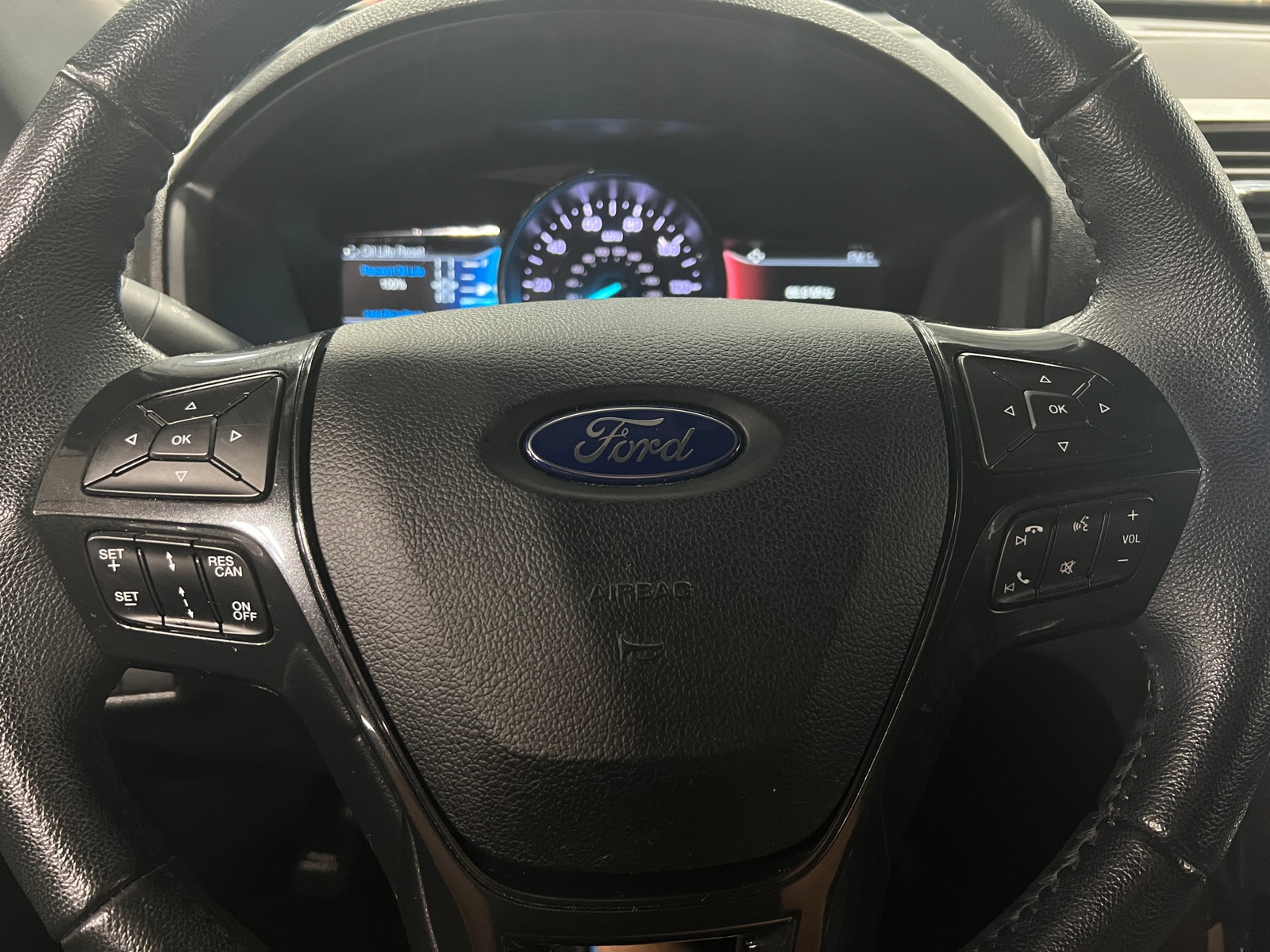 Thumbnail: 2018 Ford Explorer - 4