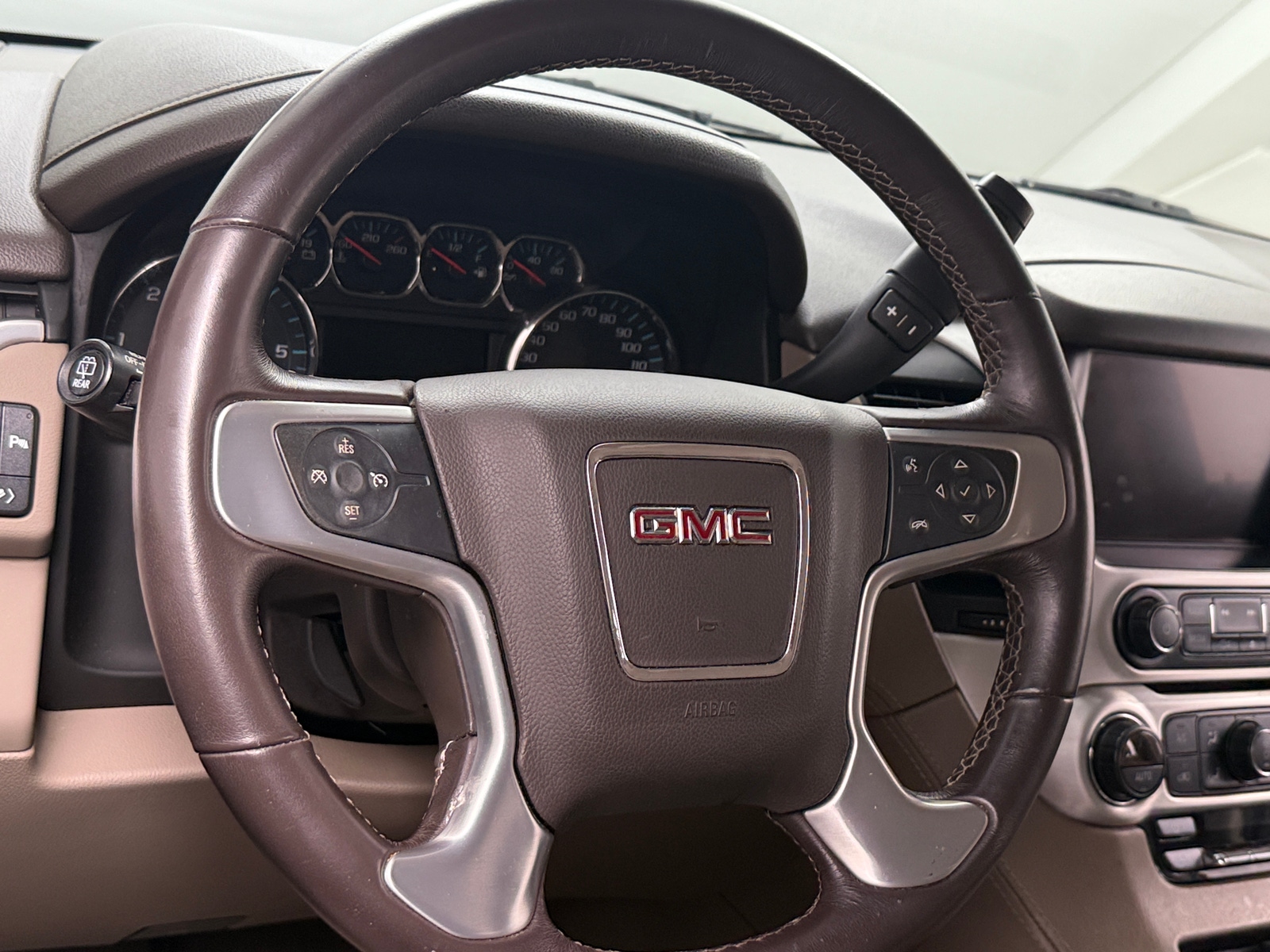 Thumbnail: 2019 GMC Yukon - 5