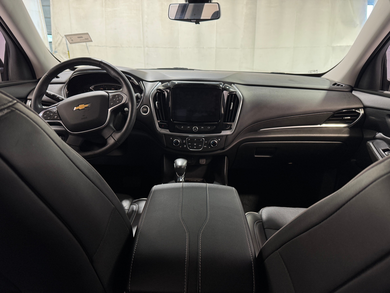 Thumbnail: 2021 Chevrolet Traverse - 2
