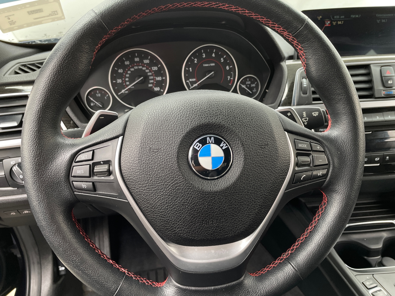 Thumbnail: 2016 BMW 3 Series - 4