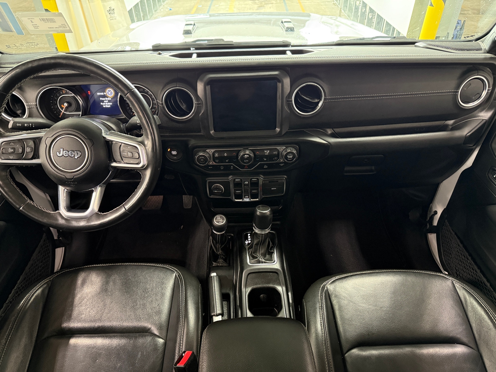 Thumbnail: 2022 Jeep Gladiator - 3