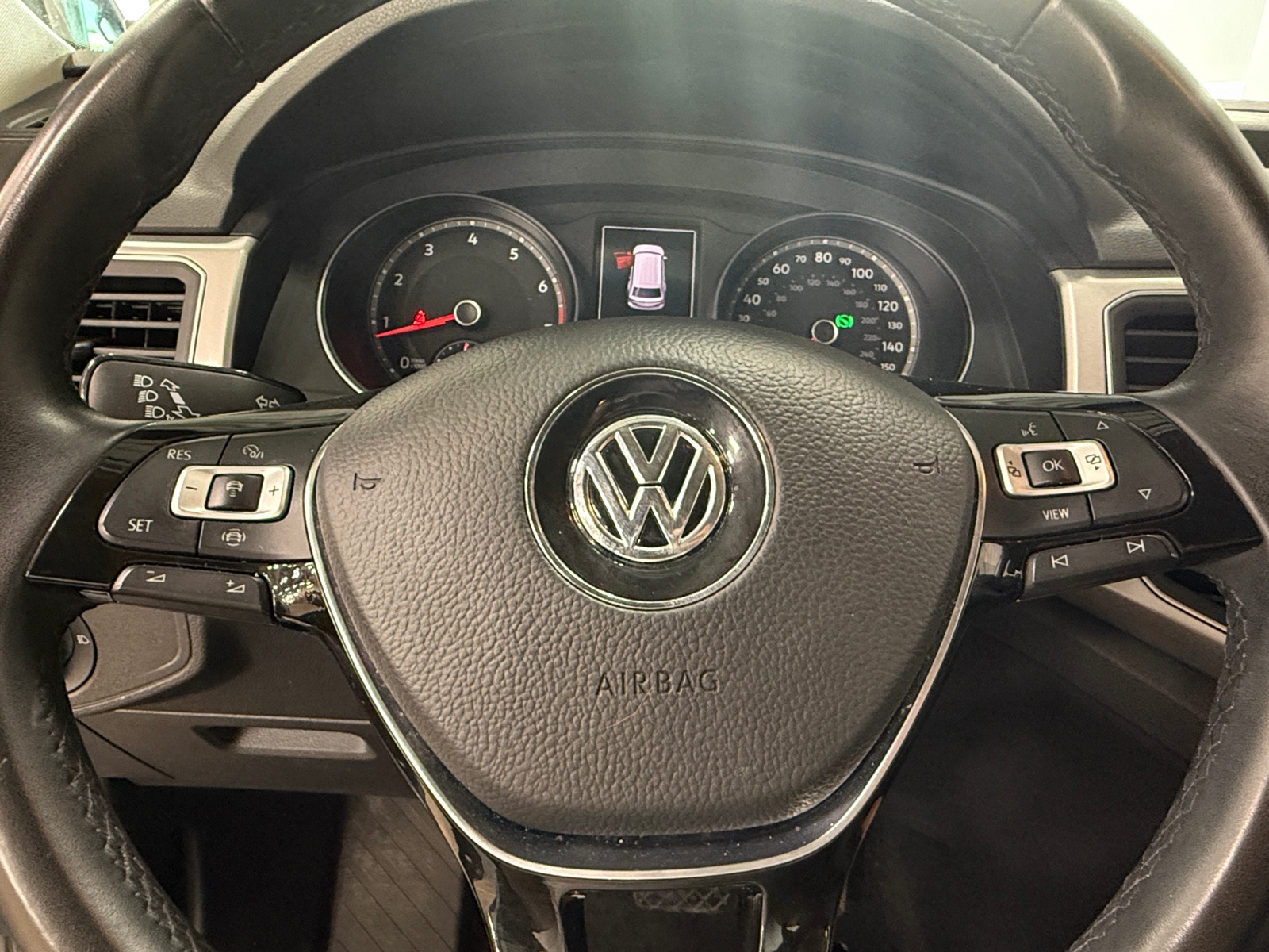 Thumbnail: 2019 Volkswagen Atlas - 4