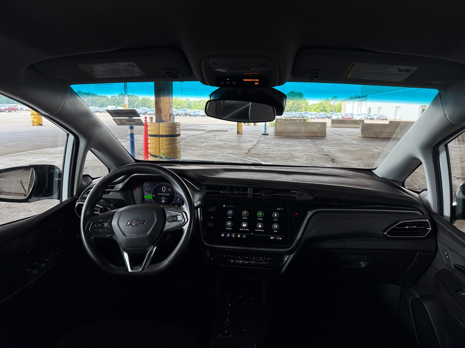 Thumbnail: 2023 Chevrolet Bolt EV - 3
