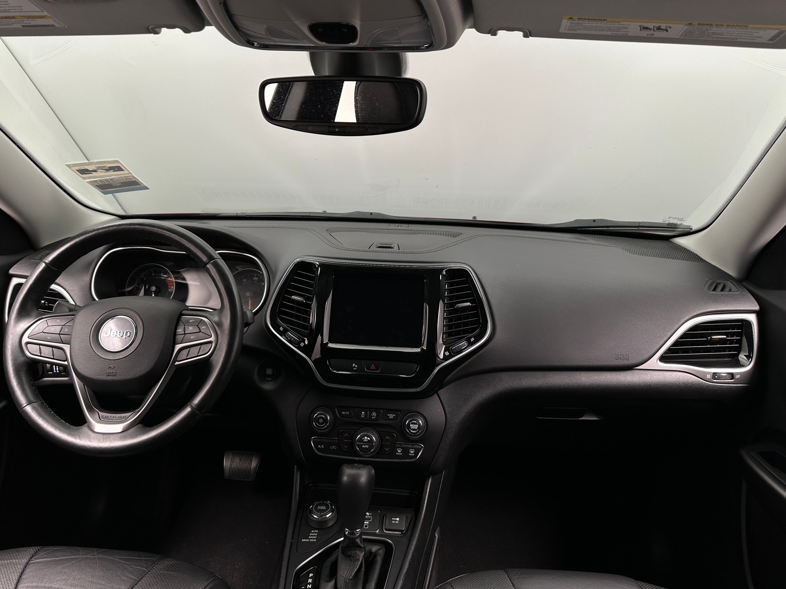 Thumbnail: 2019 Jeep Cherokee - 2