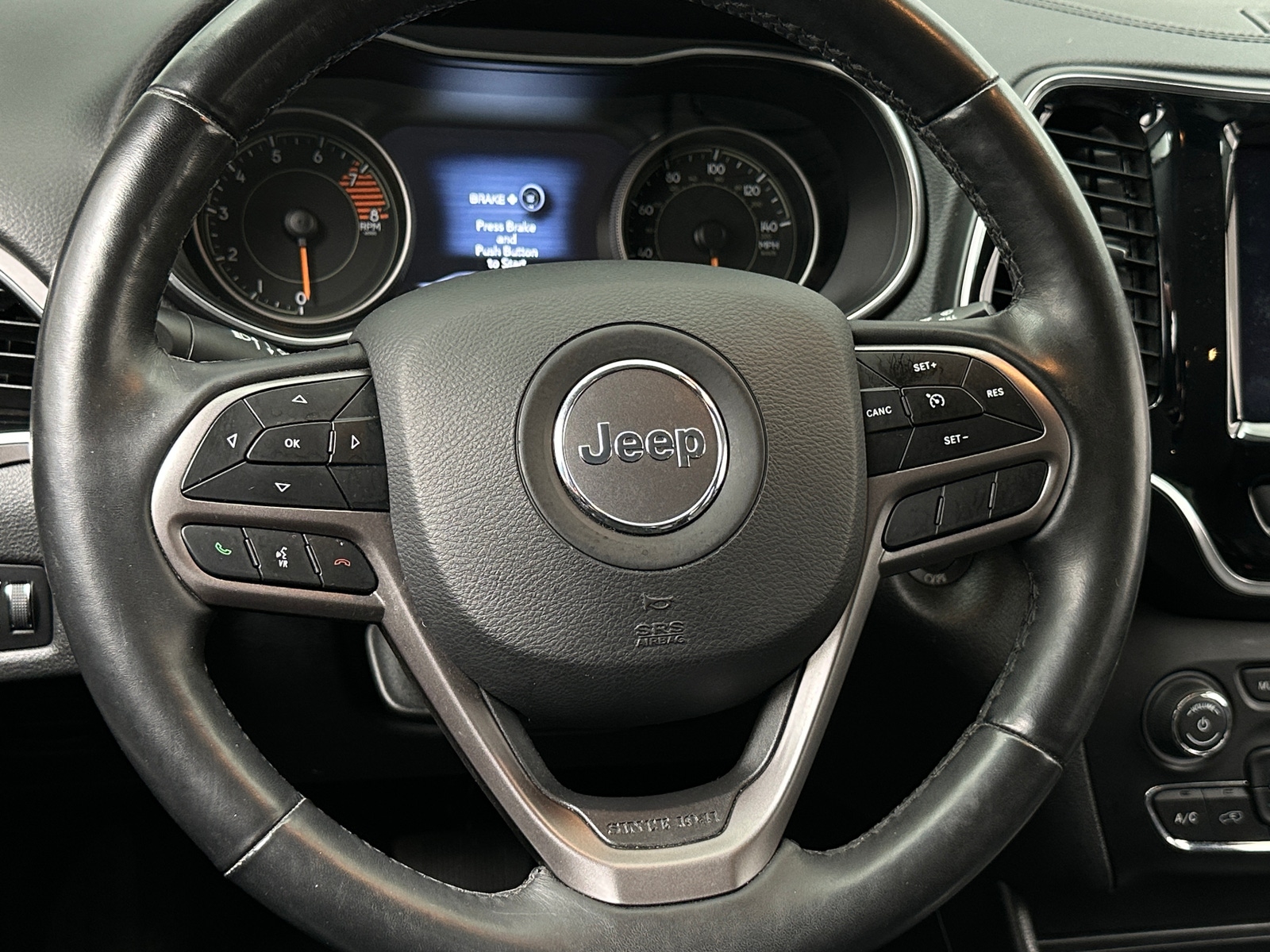 Thumbnail: 2019 Jeep Cherokee - 4