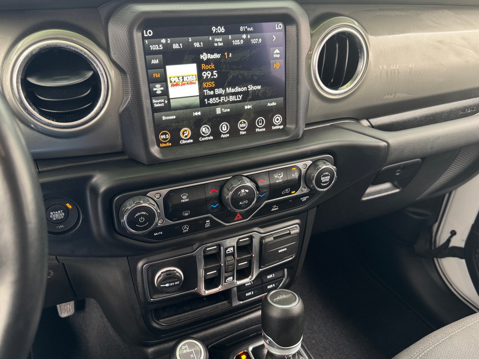 Thumbnail: 2022 Jeep Gladiator - 4
