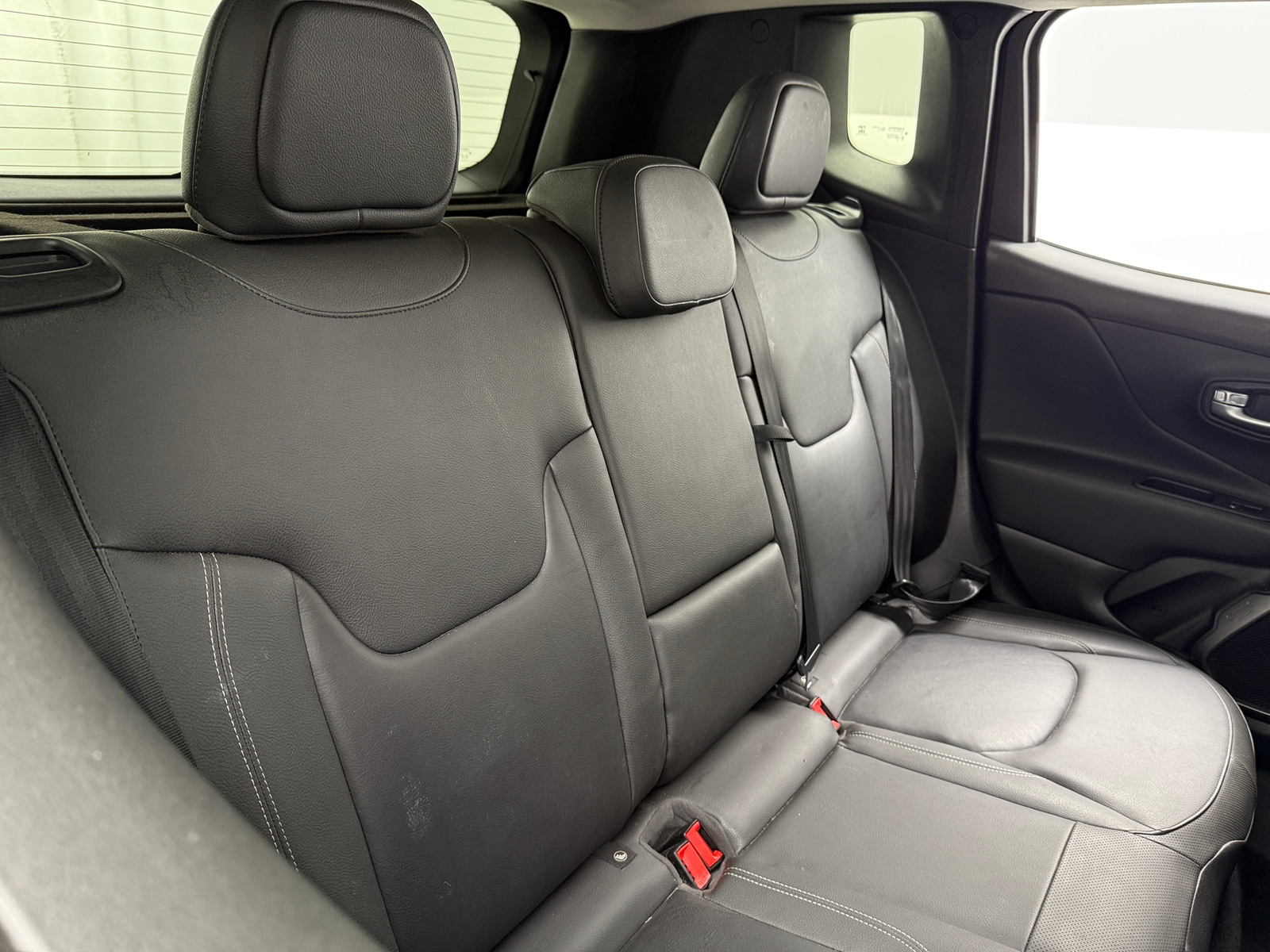 Thumbnail: 2019 Jeep Renegade - 5