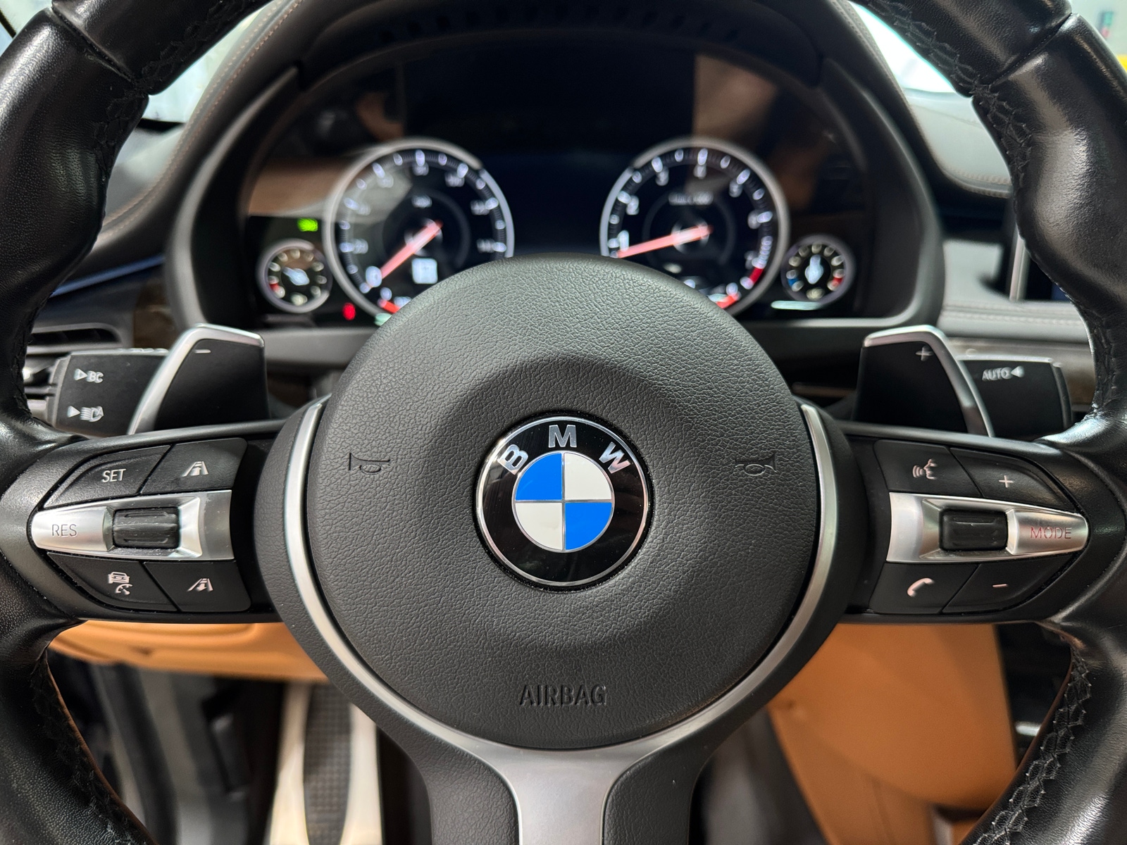 Thumbnail: 2019 BMW X6 - 4