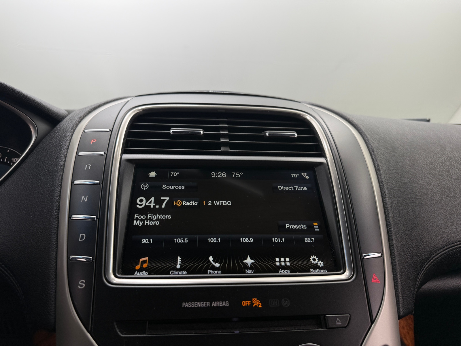 Thumbnail: 2017 Lincoln MKX - 3