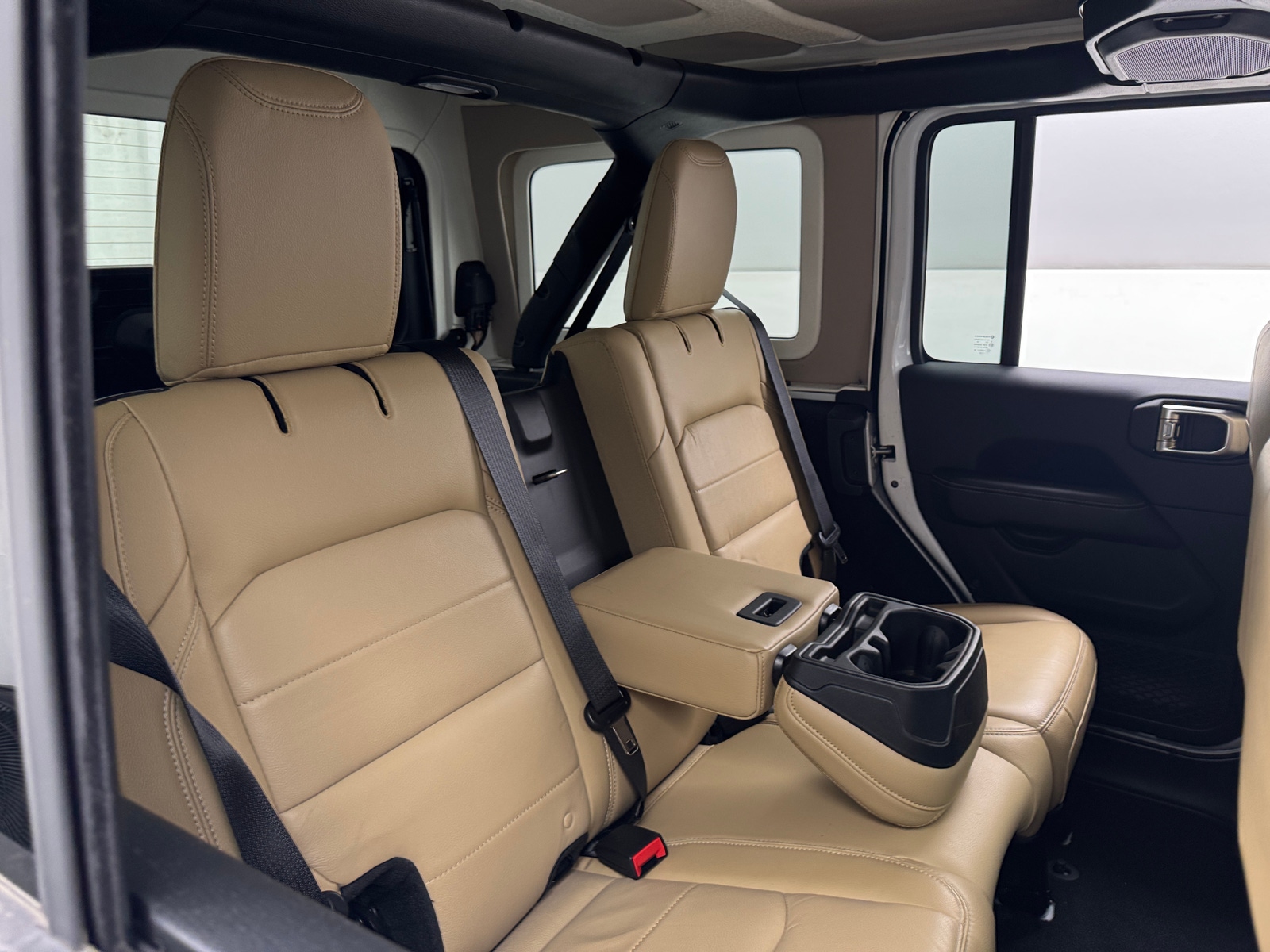 Thumbnail: 2018 Jeep Wrangler - 6