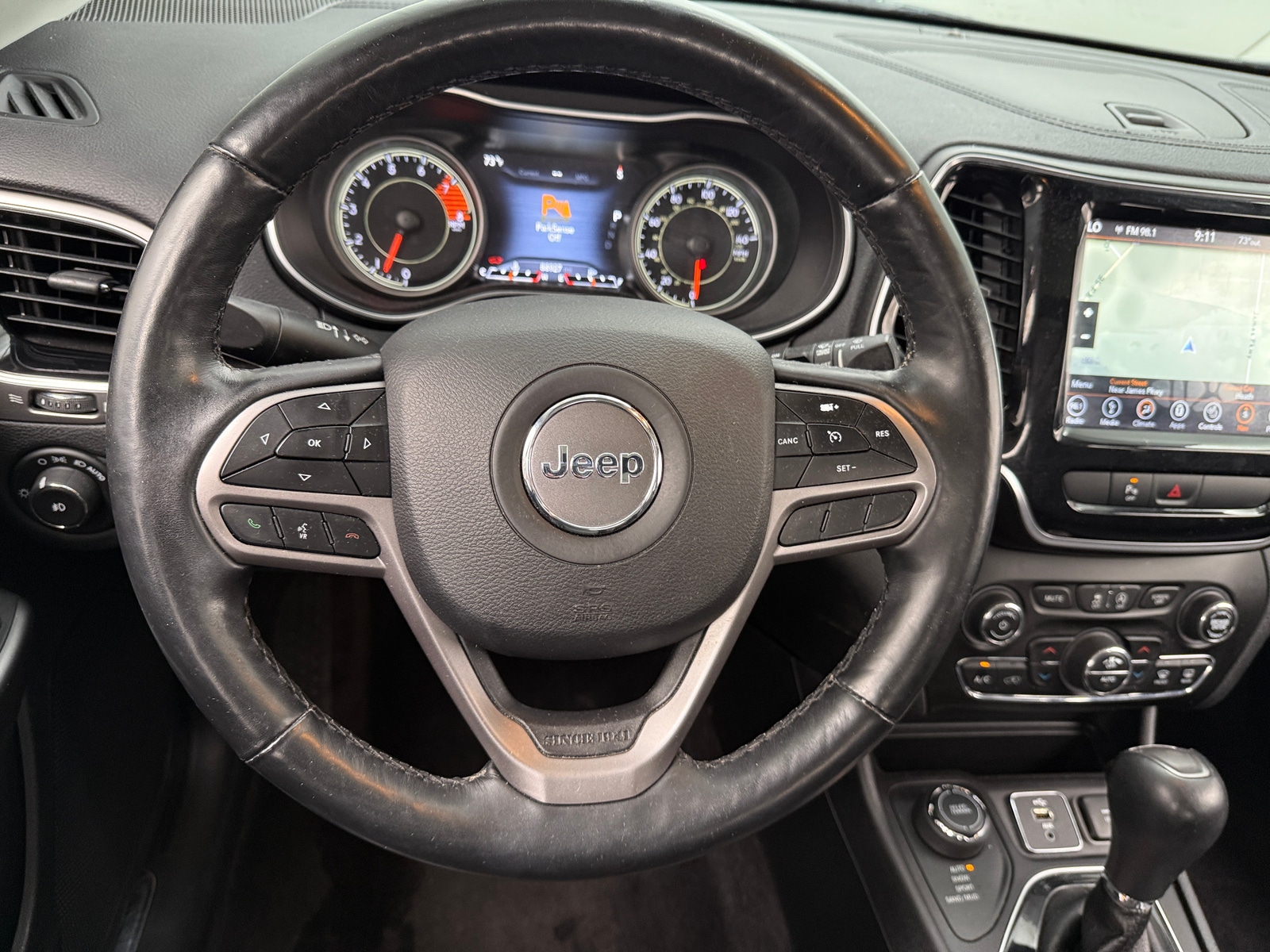 Thumbnail: 2019 Jeep Cherokee - 4
