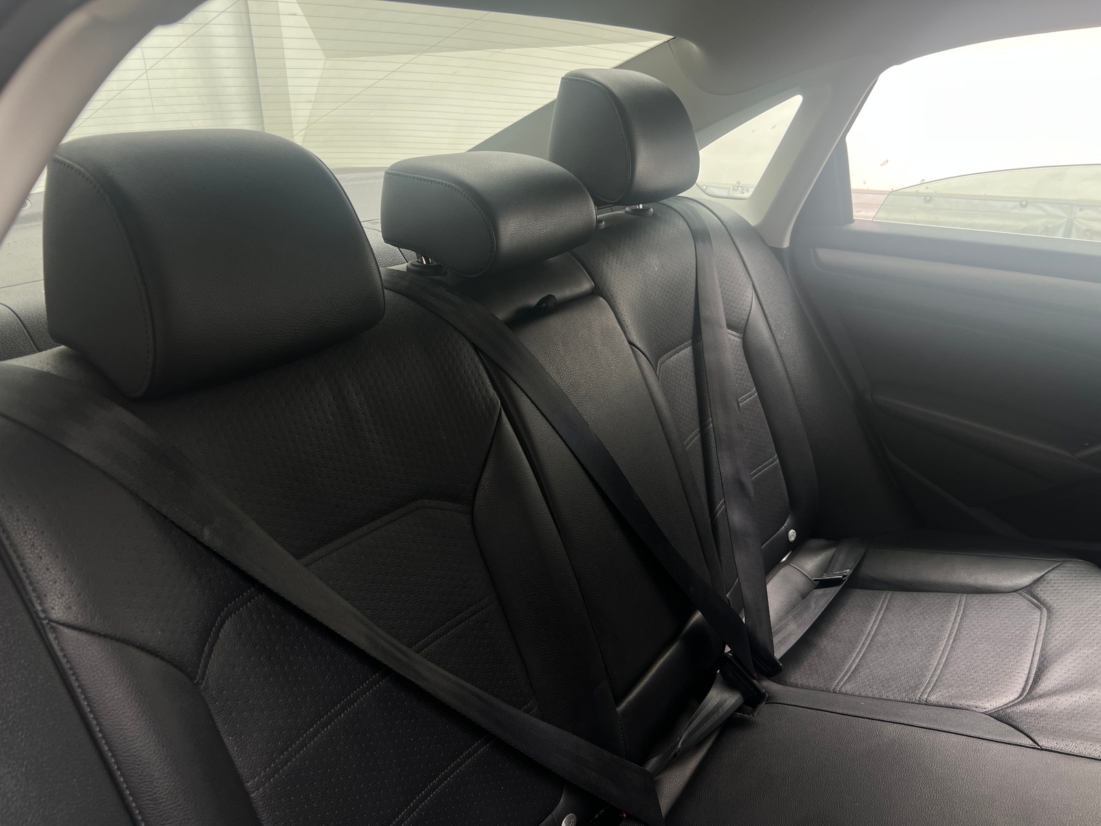 Thumbnail: 2014 Volkswagen Passat - 5