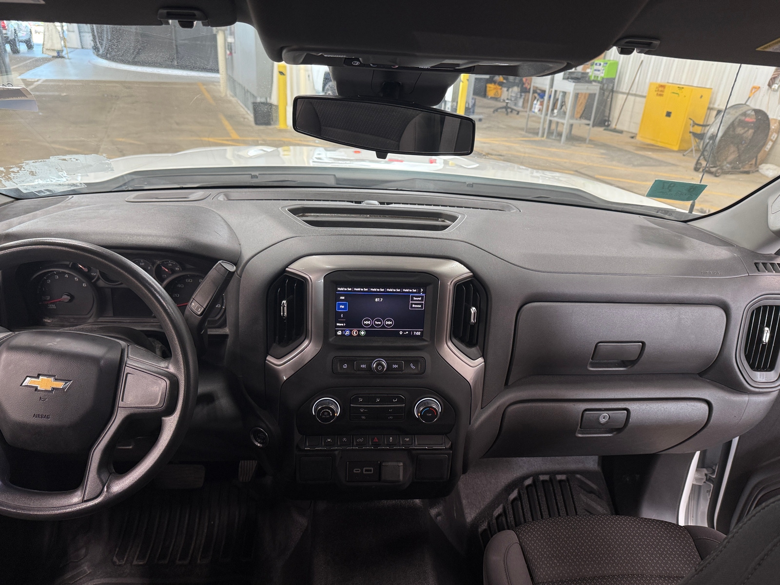 Thumbnail: 2024 Chevrolet Silverado 1500 - 3
