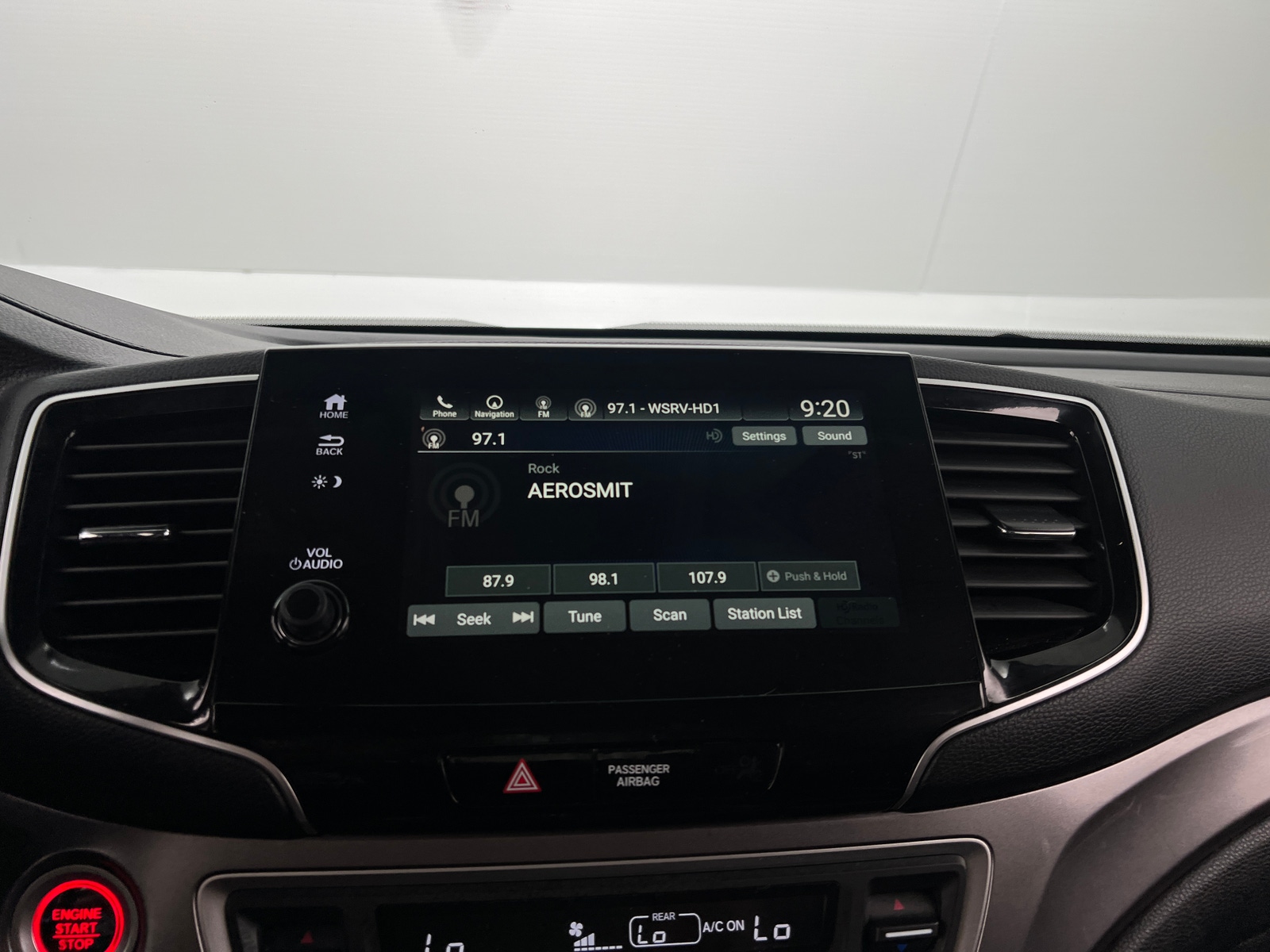 Thumbnail: 2019 Honda Pilot - 3