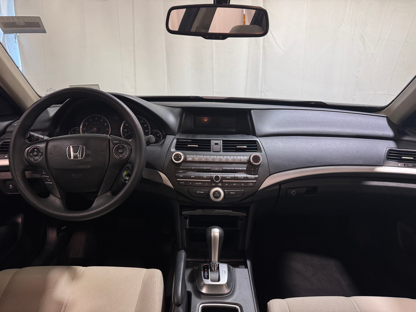 Thumbnail: 2014 Honda Crosstour - 3