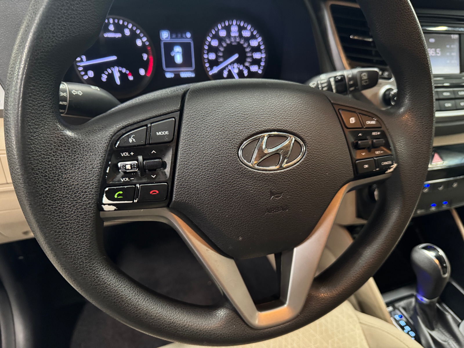 Thumbnail: 2018 Hyundai Tucson - 5